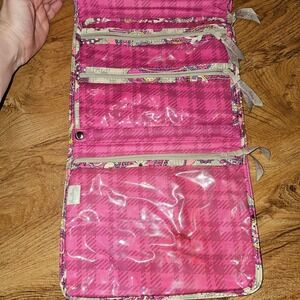 Vera Bradley Hanging Travel Organizer Pink Paisley Quilted Toiletry Cosmetic Bag